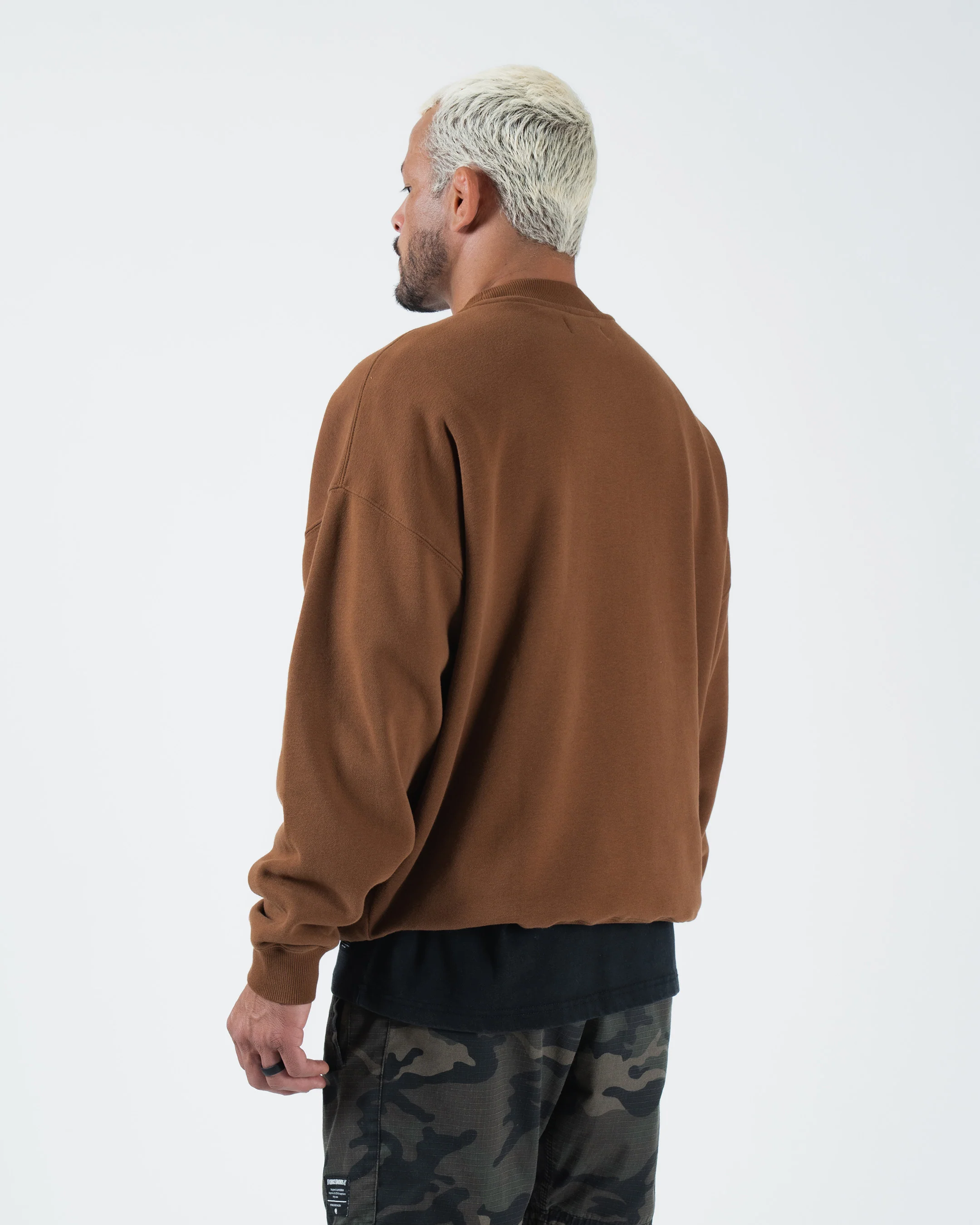 Kore V2 Crewneck - Image 15